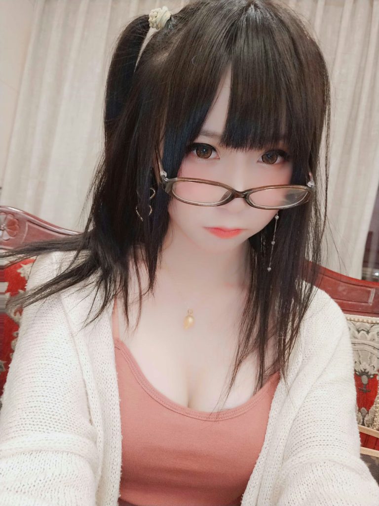 图片[1]-摇摇乐yoyo – 全套103期及随包视频[86.3G-2025.11]-二次元小窝 | 高清Cosplay写真图集整理与角色摄影作品更新