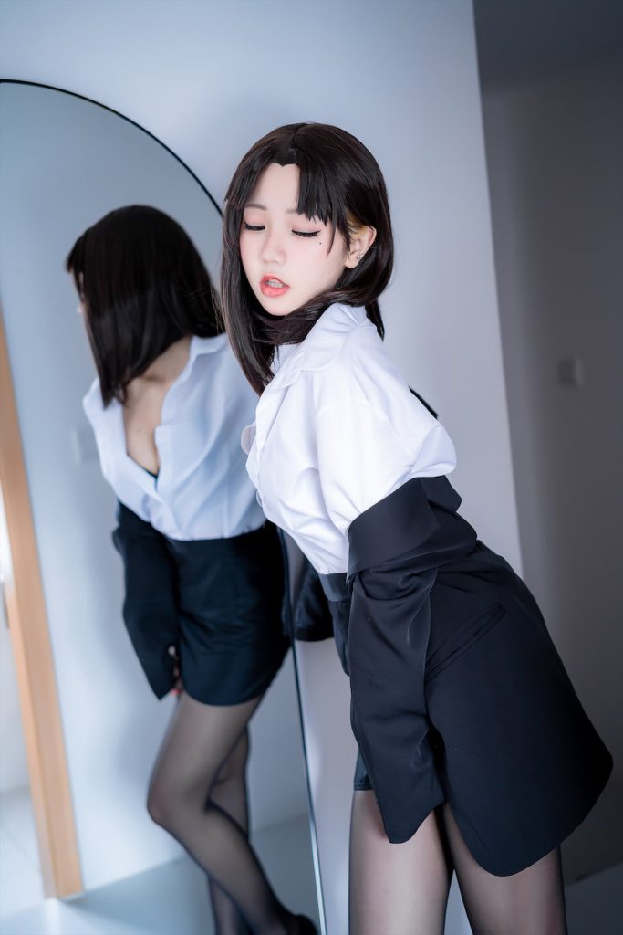 图片[4]-蓝小沂KiKi – 全套合集15期[2.33G]-二次元小窝 | 高清Cosplay写真图集整理与角色摄影作品更新