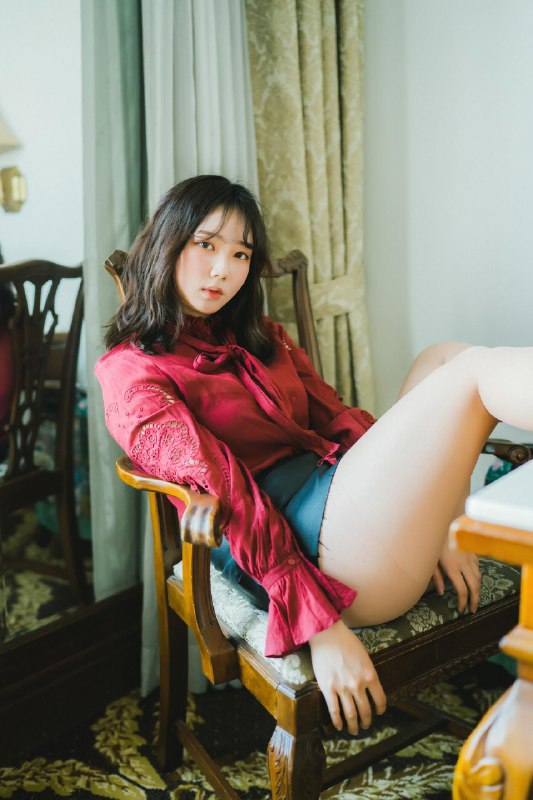 图片[2]-MyuA(뮤아) – 全套33期&随包4K视频[42.3G-2025.12]-二次元小窝 | 高清Cosplay写真图集整理与角色摄影作品更新