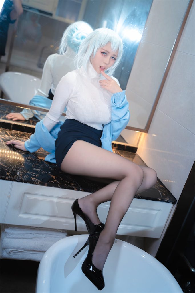 图片[1]-上杉绘梨落 – 全套14期[8.5G-2025.12]-二次元小窝 | 高清Cosplay写真图集整理与角色摄影作品更新
